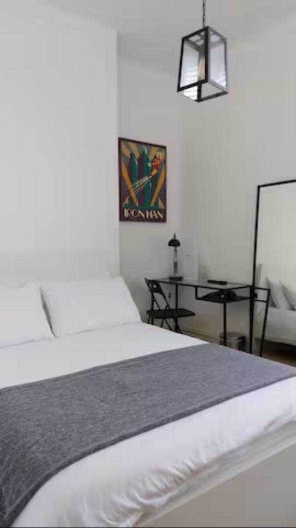 Stylish Double Room In City Centre - Shared Bathroom - Parking Preston  Exterior photo